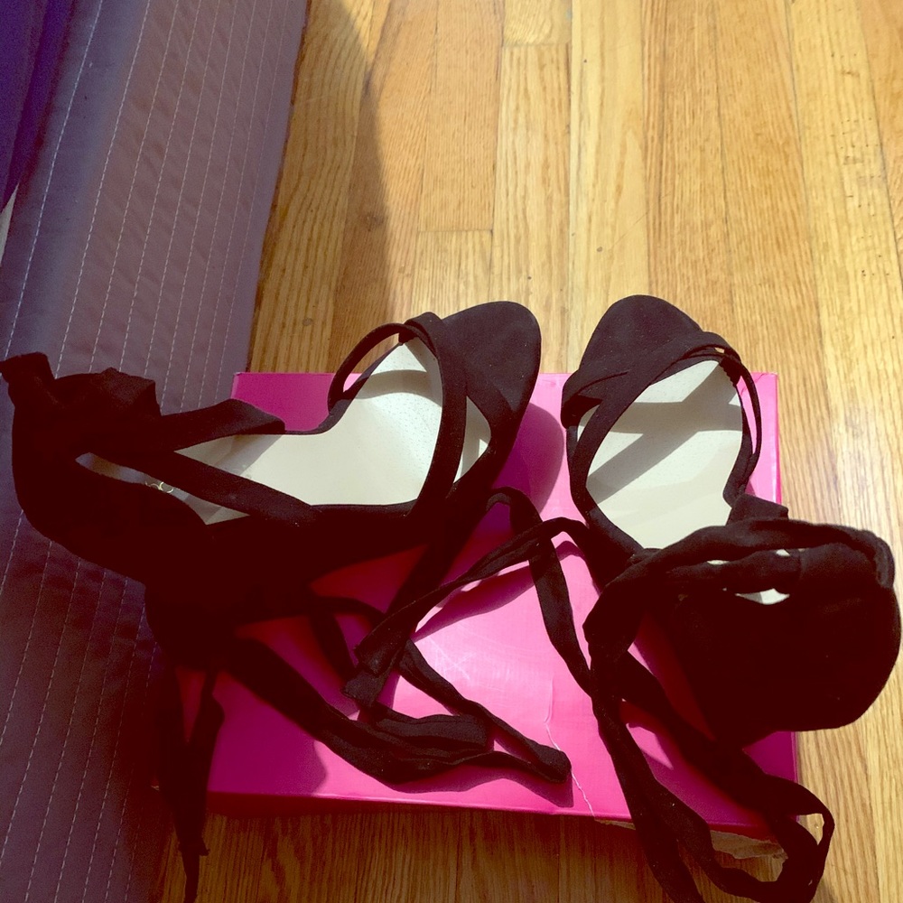 Black gladiator sandal wedges size 9